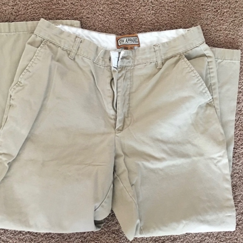 5/$10 Men’s 10W Apparel 34x30 Khaki Dress pants